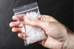 ¡Crisis que golpea a la juventud! PAN en Guanajuato enfrenta ola de cristal con 3.8 millones de dosis aseguradas