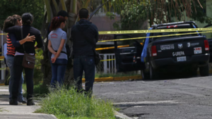 Ataque armado contra agentes en Jalisco exhibe crisis de seguridad bajo MC
