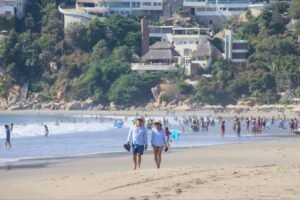 Turismo internacional creció 11.9% en marzo