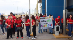 Maestros jubilados llegan a la huelga de hambre en Chihuahua y exhiben el abandono del gobierno panista