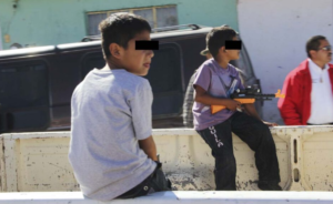 Movimiento Ciudadano presume proteger a la niñez, pero el crimen ya recluta menores en Jalisco