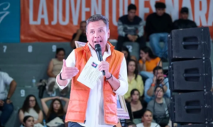 ¡Presumen victorias en 2027 mientras reparten agua con caca! El descaro de Lemus que ahogará a MC 